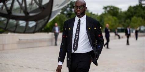 È morto Virgil Abloh : i tweet delle star per ricordare lo stilista 